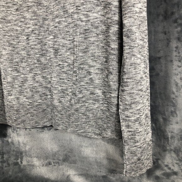 Croft and Barrow Woman's Cardigan Sweater Size Medium Long Sleeve Button Up - Picture 8 of 10